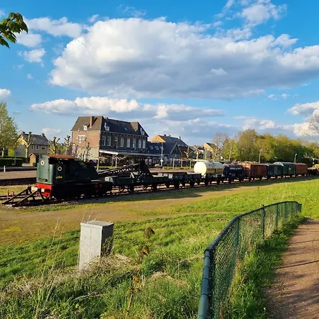 Semesterbostad Bungalowpark - Alpha 105 *